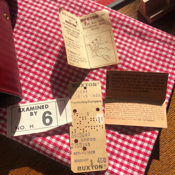 Vintage Buxton Wallet & Keytainer Set - Picture 4 of 5